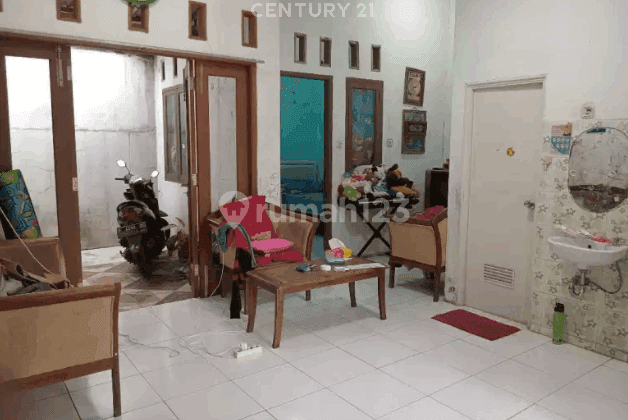 foto lainnya rumah hoek strategis dekat tol