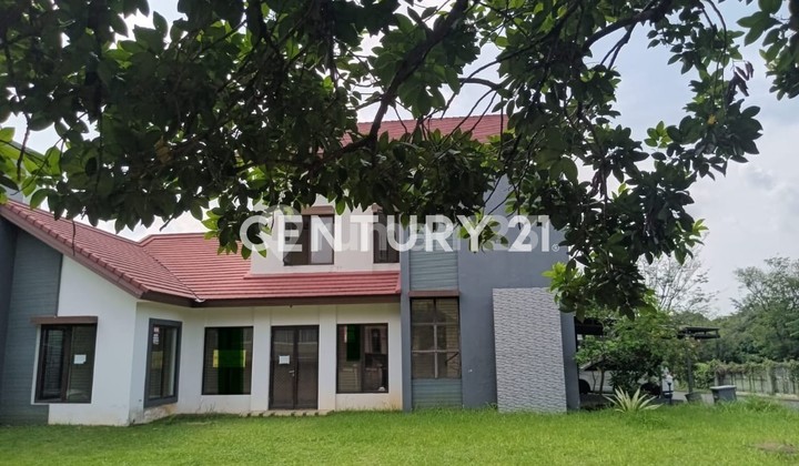 Rumah Mewah Di Cluster Einstein Legrnda Wisata, Wanaherang, Bogor