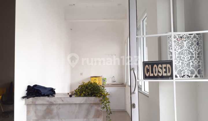 Rumah Sangat Strategis 2