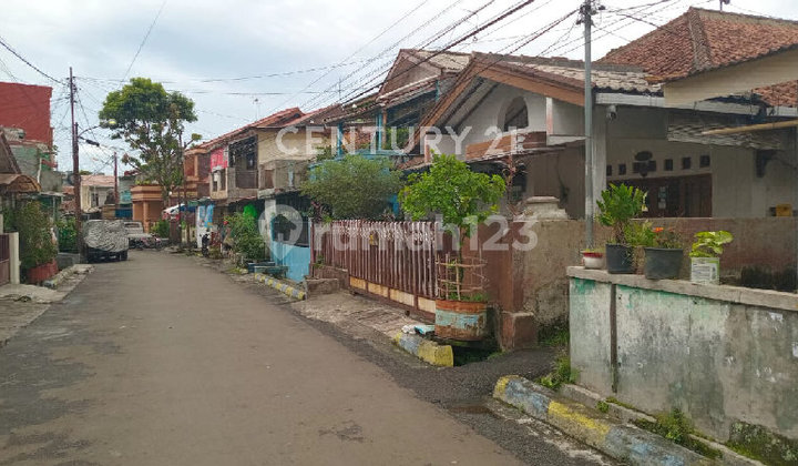 Rumah Hitung Tanah Dekat Rumah Sakit di Sukasari Bogor