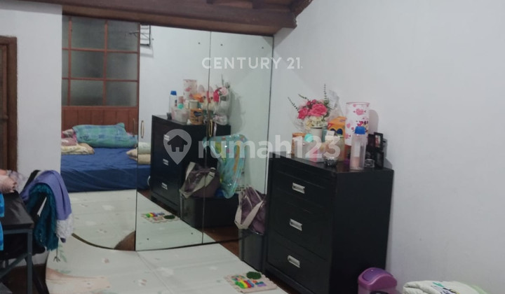 Ready-to-Occupy House Near Toll Road in Taman Cimanggu Bogor 2