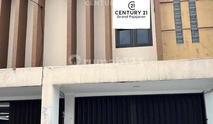 Strategic 2.5 Story Shop House on Jl Abdul Ghani, Cilodong, Depok 1