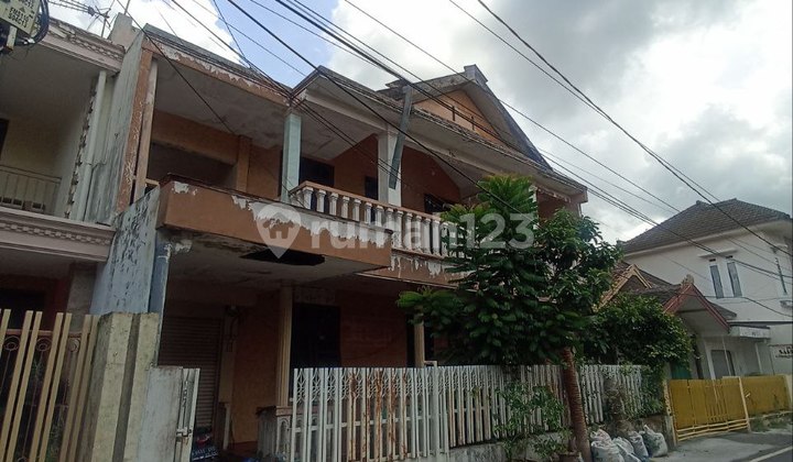 Rumah 2 Lantai Di Jalan Bunga2 - Lowokwaru - Malang Kota