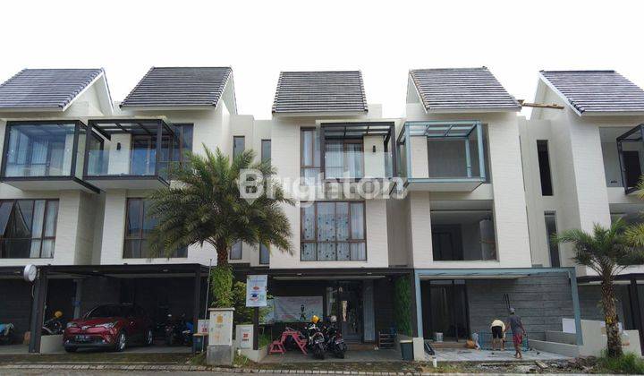 Rumah Cantik 2 Lantai Minimalis Modern Daerah Soekarno-Hatta Permata Jingga Malang 2