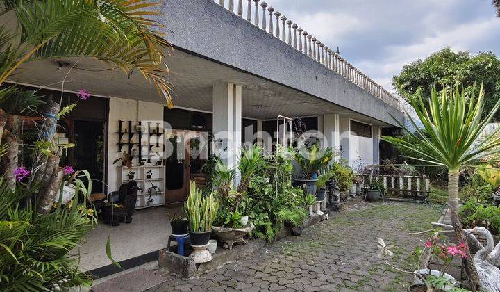 RUMAH CLASSIC TENGAH KOTA MALANG 2