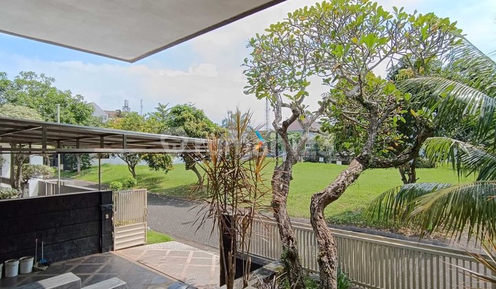 Rumah Hook Split Level Di Perumahan Araya Blimbing Kota Malang 2