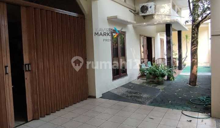 Rumah Siap Huni Dekat Plaza, Superindo Di Pbi Araya Malang 2