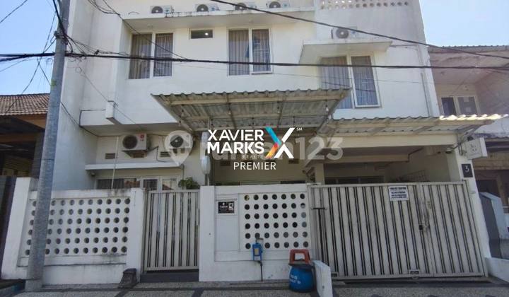 Active 2-Story Boarding House Fully Furnished Near UB and Polinema Active 2-Story Boarding House Fully Furnished Near UB and Polinema