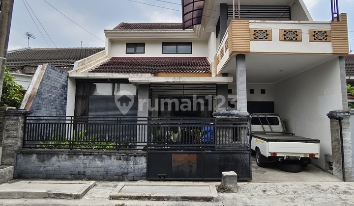 Rumah Siap Huni Banyak Kamar Cocok Utk Kost/guest House