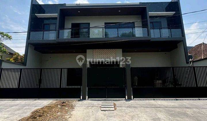 Rumah Ada Kolam Renang Pribadi di Sarangan Kota Malang 
