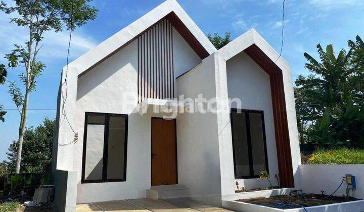 RUMAH CANTIK BARU SIAP HUNI DAERAH BURING MALANG 1