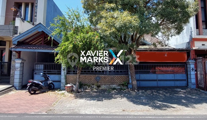 Rumah Eks Tempat Kost - Lokasi Strategis Rumah Eks Tempat Kost - Lokasi Strategis