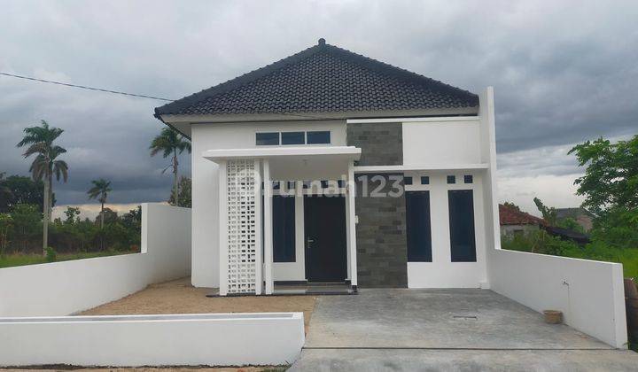 RUMAH ELEGAN KREDIT DEVELOPER TANPA BANK BELAKANG KAMPUS POLINELA 3