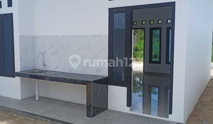 RUMAH ELEGAN KREDIT DEVELOPER TANPA BANK BELAKANG KAMPUS POLINELA 8