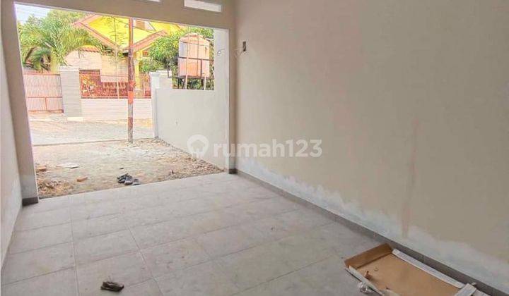 RUMAH 2 LANTAI MODEREN STRATEGIS TENGAH KOTA  7