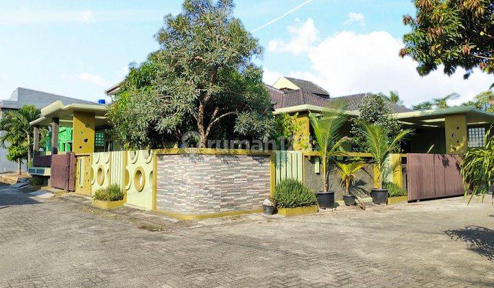 RUMAH BESAR DALAM KOMPLEK ONE GATE SYSTEM 2