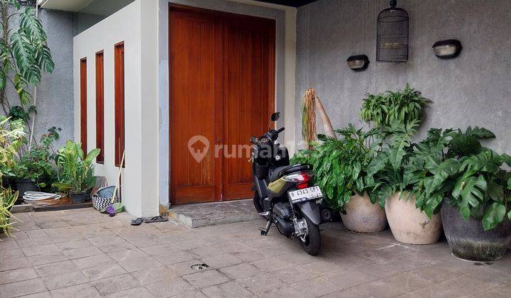 DIJUAL Rumah Baru Modern Minimalis Dekat Jalur Komersil Tebet 2