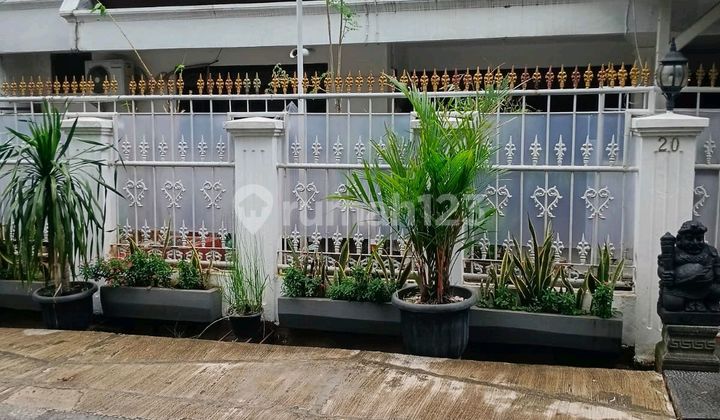 For Rent Large House in a Good Area 1