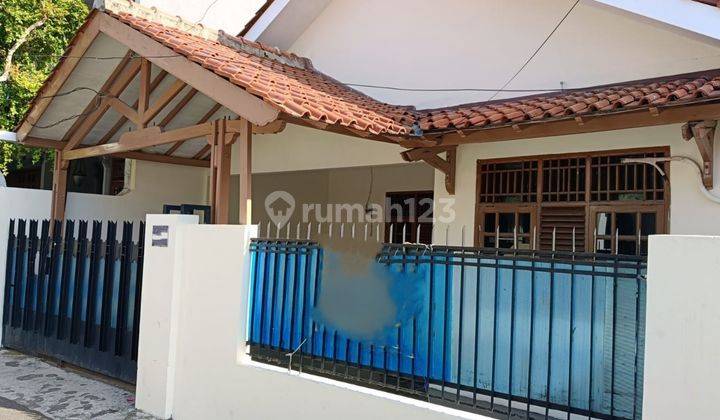 Disewakan Rumah Asri 1