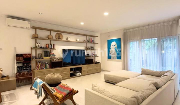 Dijual rumah terawat selangkah dari SCBD dan Senopati 2