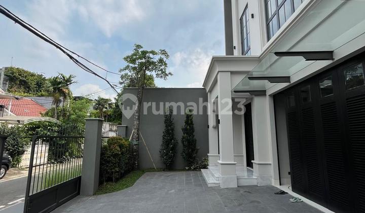 Dijual Rumah Bangunan Baru Siap Huni Dekat Senopati 2