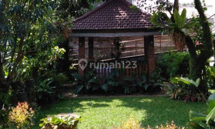Dijual Rumah Asri Pinggir Jalan Cocok untuk Usaha 6