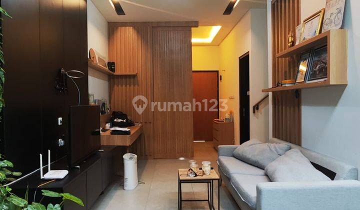 Dijual Rumah Cantik Siap Huni Didalam Komplek  2