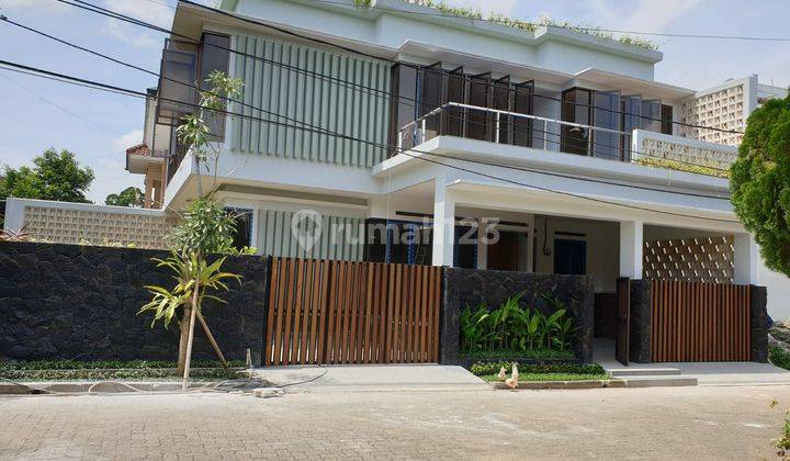 Dijual Rumah Cantik Minimalis Siap Huni Dengan Rooftop  1