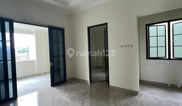 Turun Harga!!! Rumah Cantik Modern Dilokasi Super Strategis Di Bsd 2