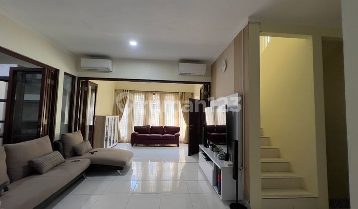 Turun Harga Lagi Nego Sampai Deal !!! Dijual Rumah Hook Full Furnished Siap Huni Didalam Cluster Exclusive Di Discovery Bintaro  2