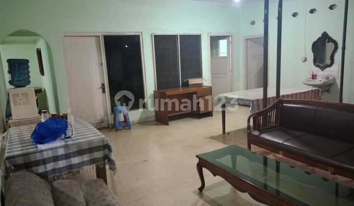 For Sale Roadside House Suitable for Business or Residence in Rawamangun, East Jakarta 2