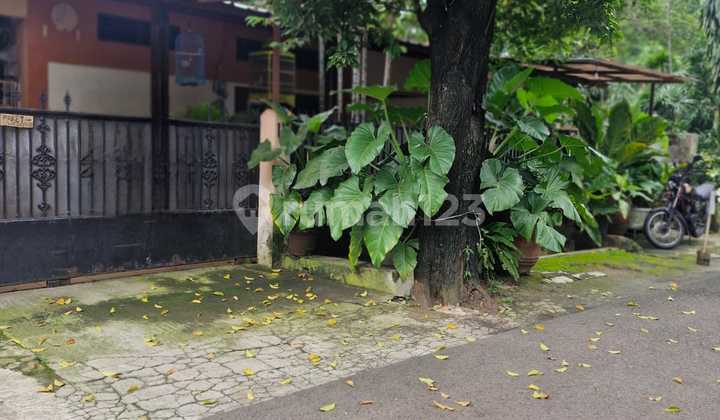 Turun Harga !!! Dijual Rumah Hitung Tanah di Kebayoran Baru Jakarta Selatan