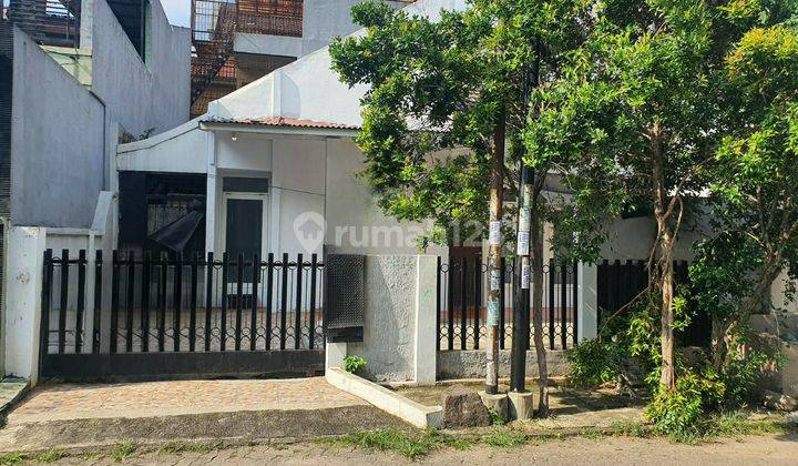 Dijual Rumah Siap Huni Didalam Komplek Dekat Stasiun Jurangmangu 1