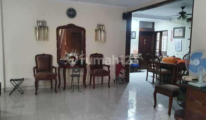 Dijual Rumah Siap Huni di Cempaka Putih Jakarta Pusat 2