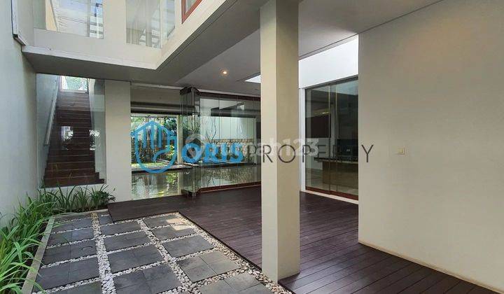 Rumah tropis cantik area prime  kemang dalam 2