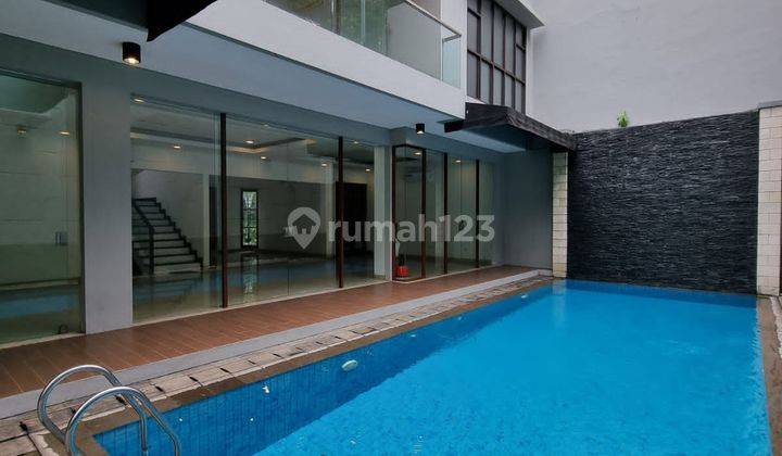 Pejaten Barat, Rumah Keren Dalam Townhouse Nempel Kemang 1