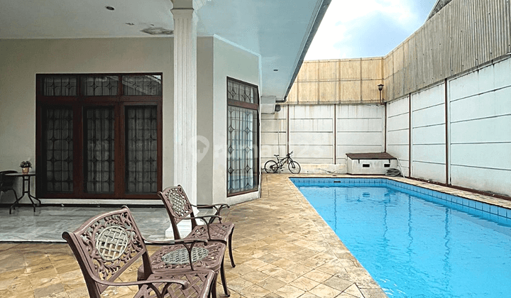 Best deal, rumah luas dalam private komplek area cipete 10