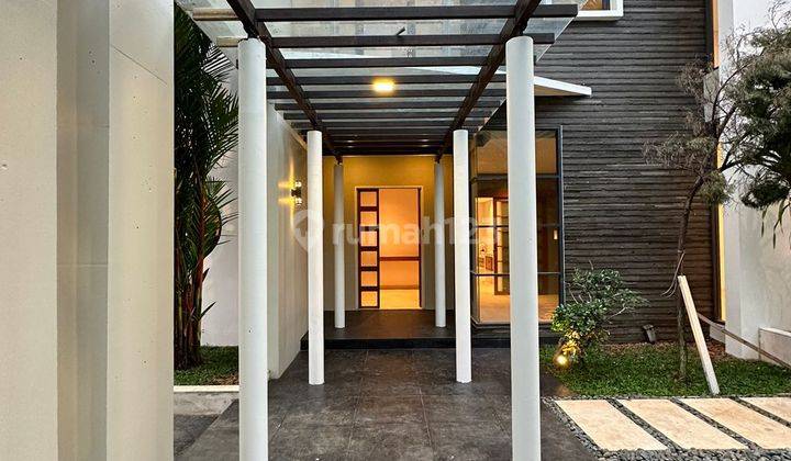 Modern tropical kereen di ampera kemang cilandak