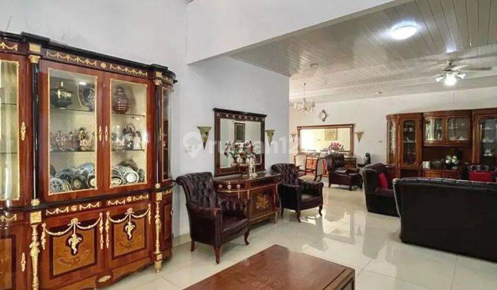 Rumah cantik strategis area cipete kemang 4