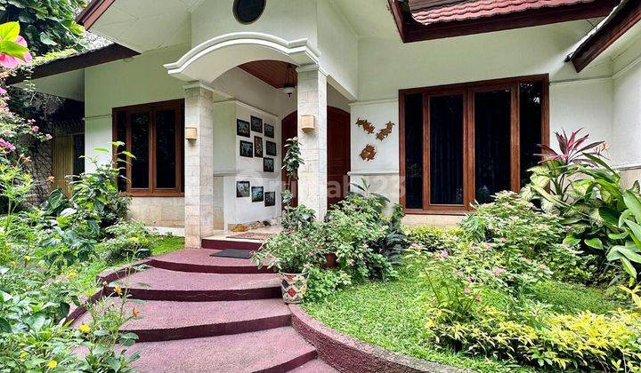 Rumah terawat lokasi tenang ampera kemang dkt cilandak 3