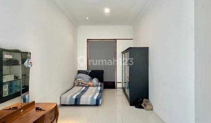 Tanah Kusir, Rumah 2 Lantai Hommy Banget Dkt Gandaria 2