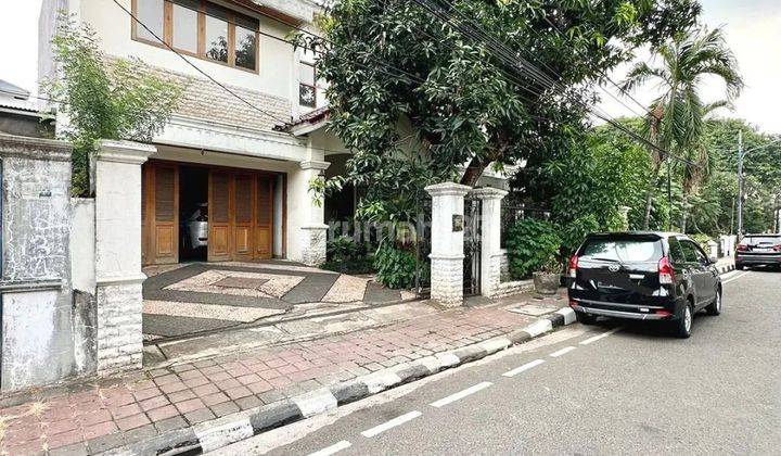 Menteng ~ Rumah Terawat Siap Huni Harga Bagus Di Area Pegangsaan 2