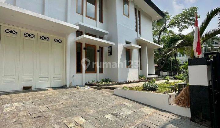 Pondok Indah, Best Deal, Rumah Full Renov Posisi Hoek  2