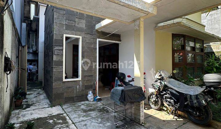 Kebayoran Baru, Rumah Lama Lokasi Strategis Dekat Ke Senci 2