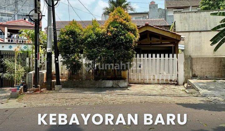 Kebayoran Baru, Rumah Hitung Tanah Row Lebar Dkt Senopati 1