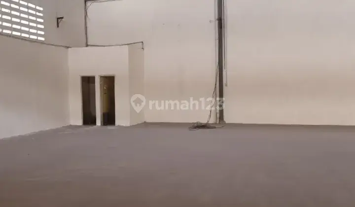Gudang Bagus Luas 1200 m² di Jl Aria Kemuning Periuk Tangerang  5