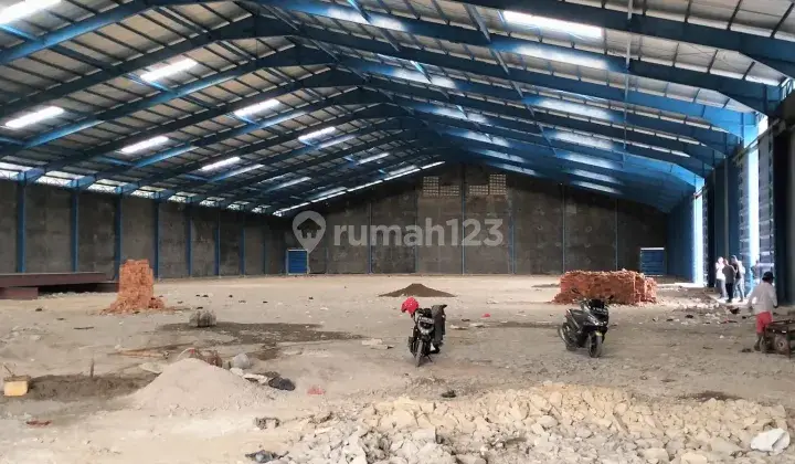 Gudang Baru Luas 5000 m² di Pergudangan Bayur Tangerang  1