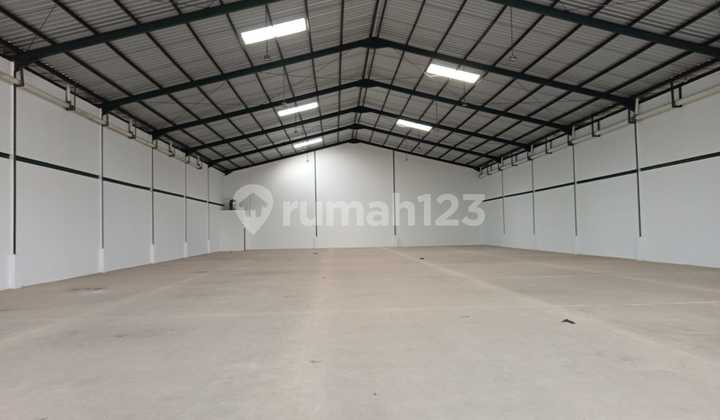 Good Spacious Warehouse 4032 M2 in Cikande Serang