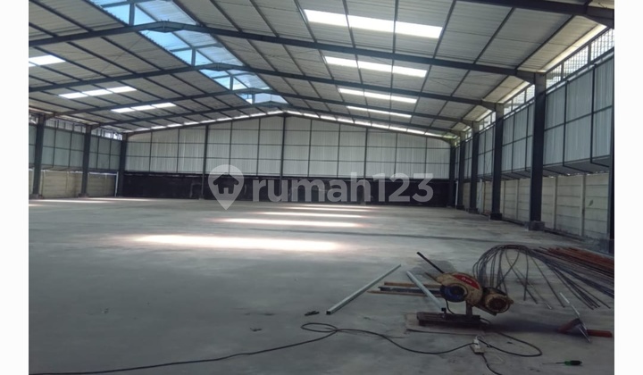 Good Ready-to-Use Warehouse in Curug Tangerang Good Ready-to-Use Warehouse in Curug Tangerang