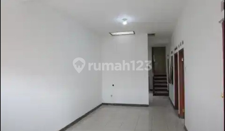 Rumah Siap Huni di Sarijadi Bandung Bangunan 2 Lantai Dekat Tol Pasteur 2